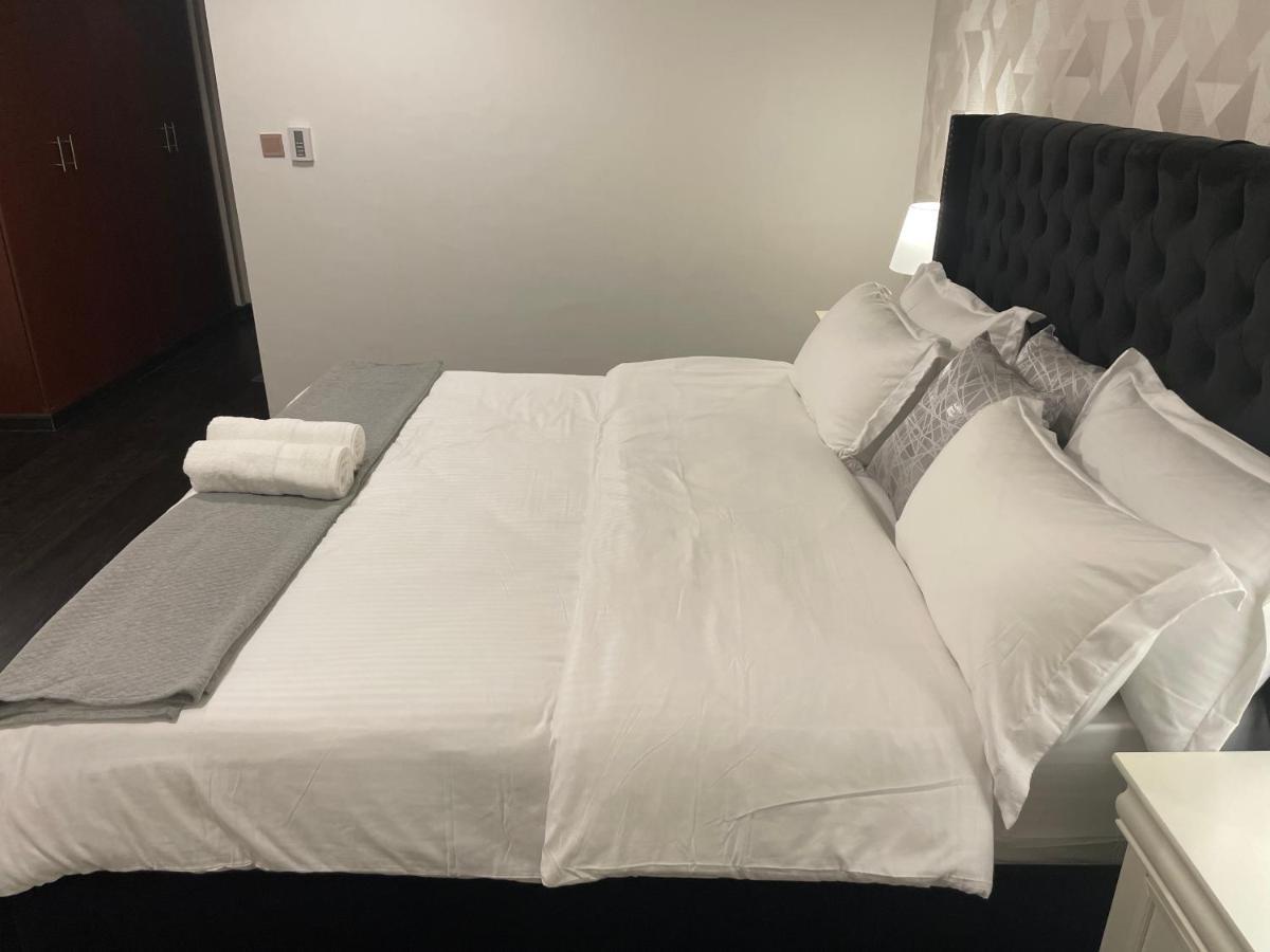 Usmans 1 Bedroom 4 Beds Jbr Huge Sea View 120 Sqm 2 Balconies Dubai Ngoại thất bức ảnh